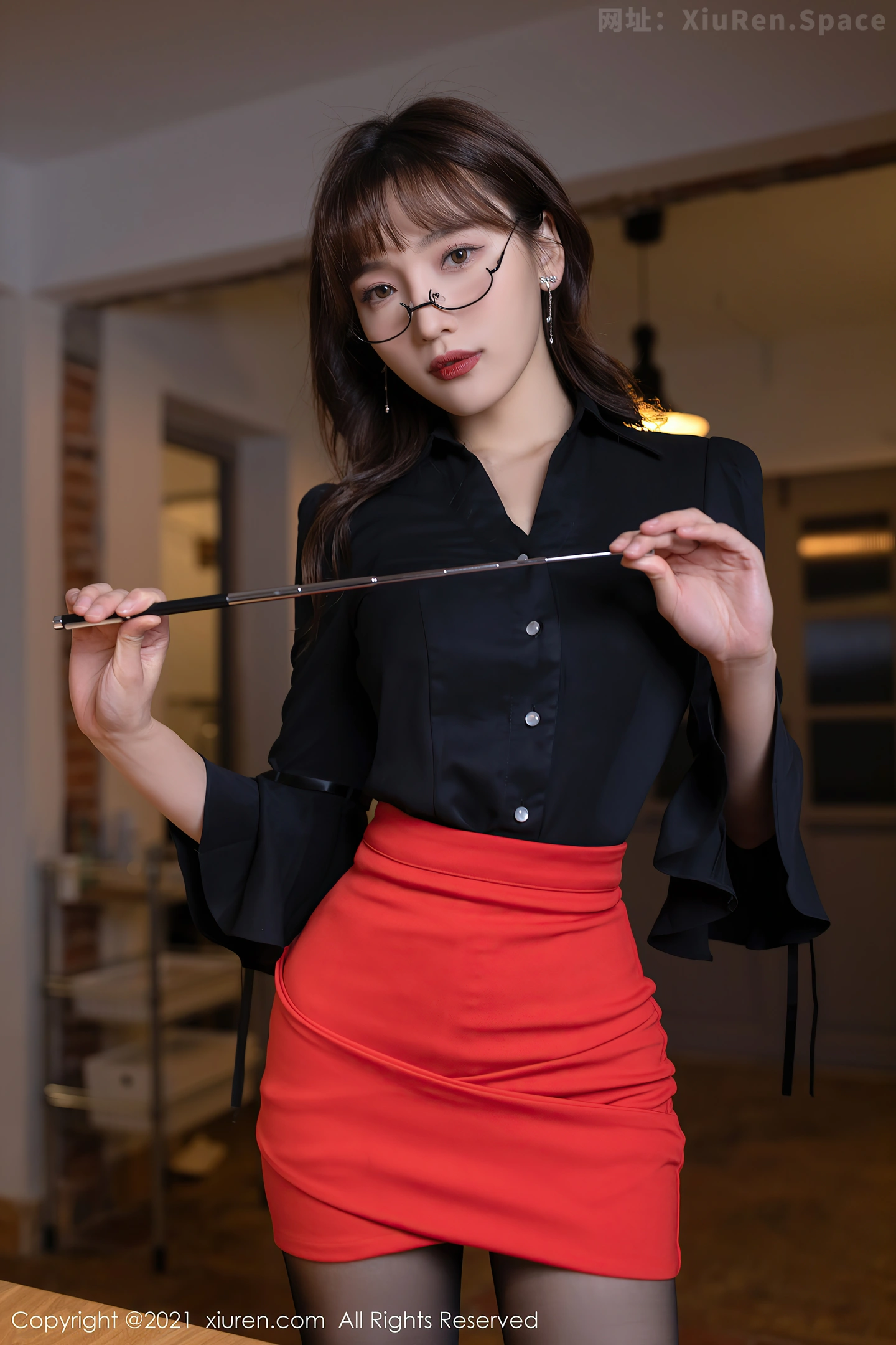 图片[5]-[XiuRen秀人网]VOL.3961 模特陆萱萱家教老师主题半脱露性感内衣超薄黑丝迷人诱惑写真75P-秀人网官方网站